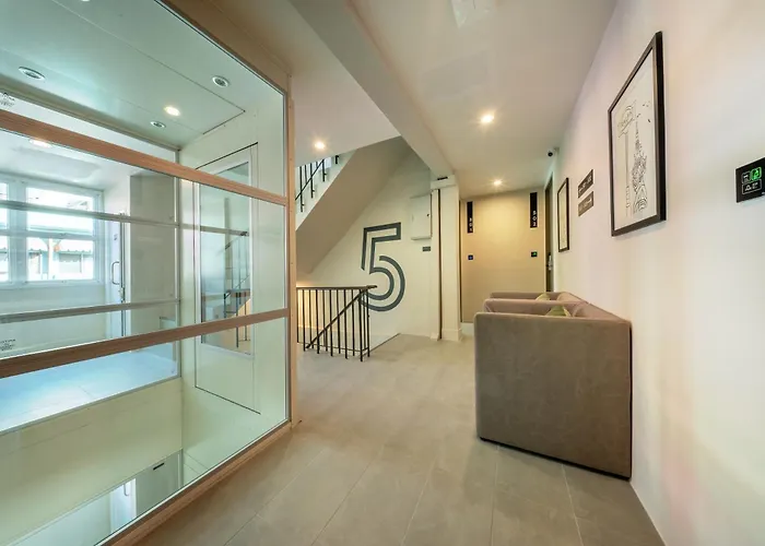 Ralph Poshtel Sukhumvit Hotel 3*