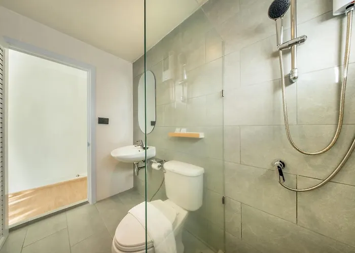 Hotel Ralph Poshtel Sukhumvit 3*