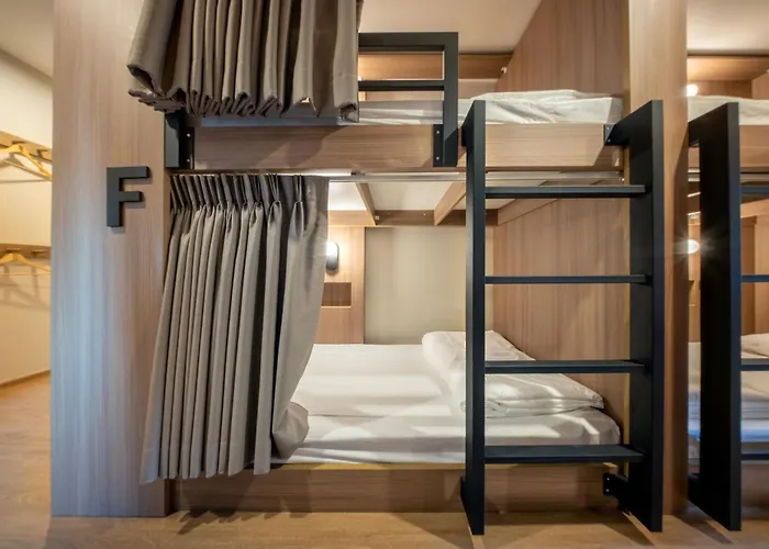 Ralph Poshtel Sukhumvit Hotel
