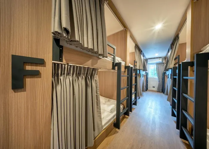Ralph Poshtel Sukhumvit 3*
