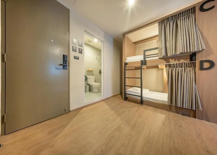 Ralph Poshtel Sukhumvit 3*